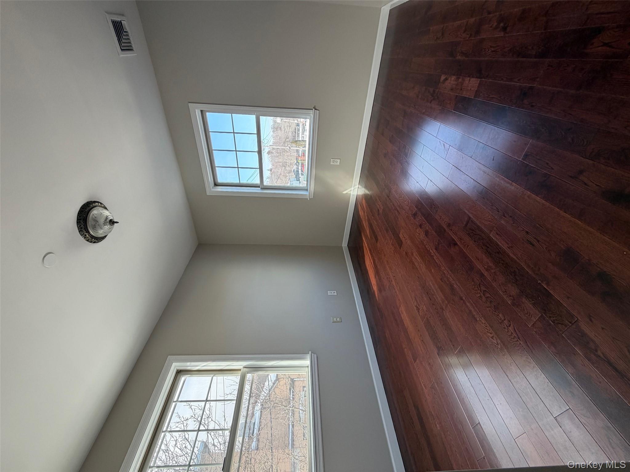 #9 photo, 129 New Street, Mamaroneck , NY 10543