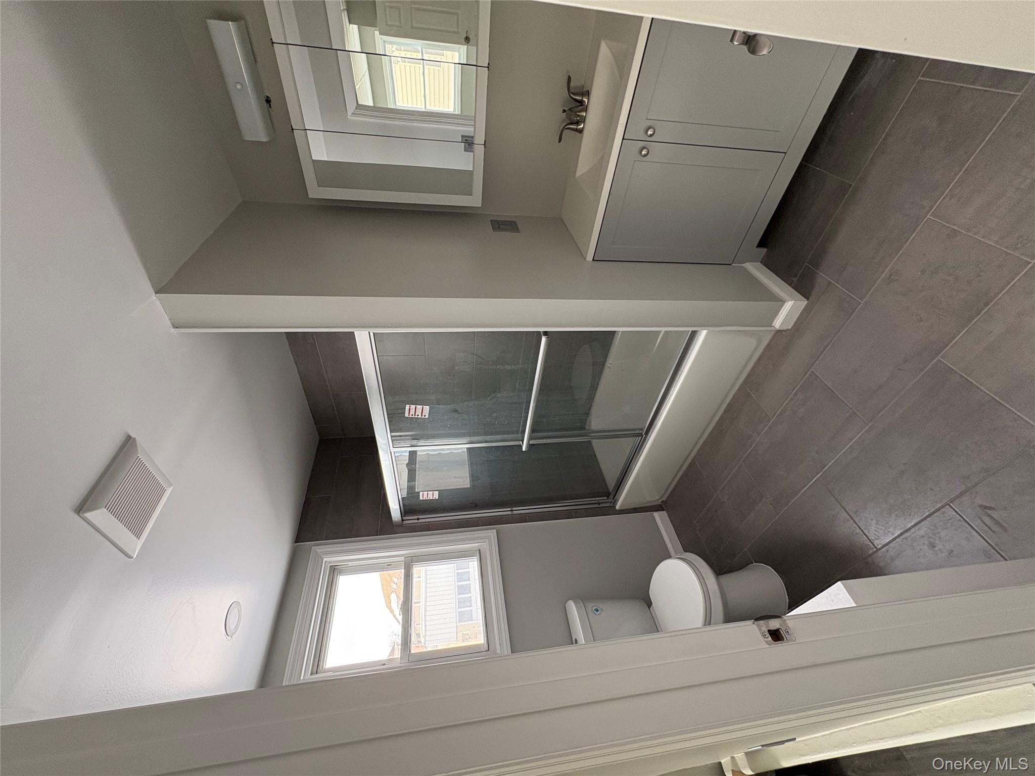 #7 photo, 142 Smith st., Port Chester , NY 10573