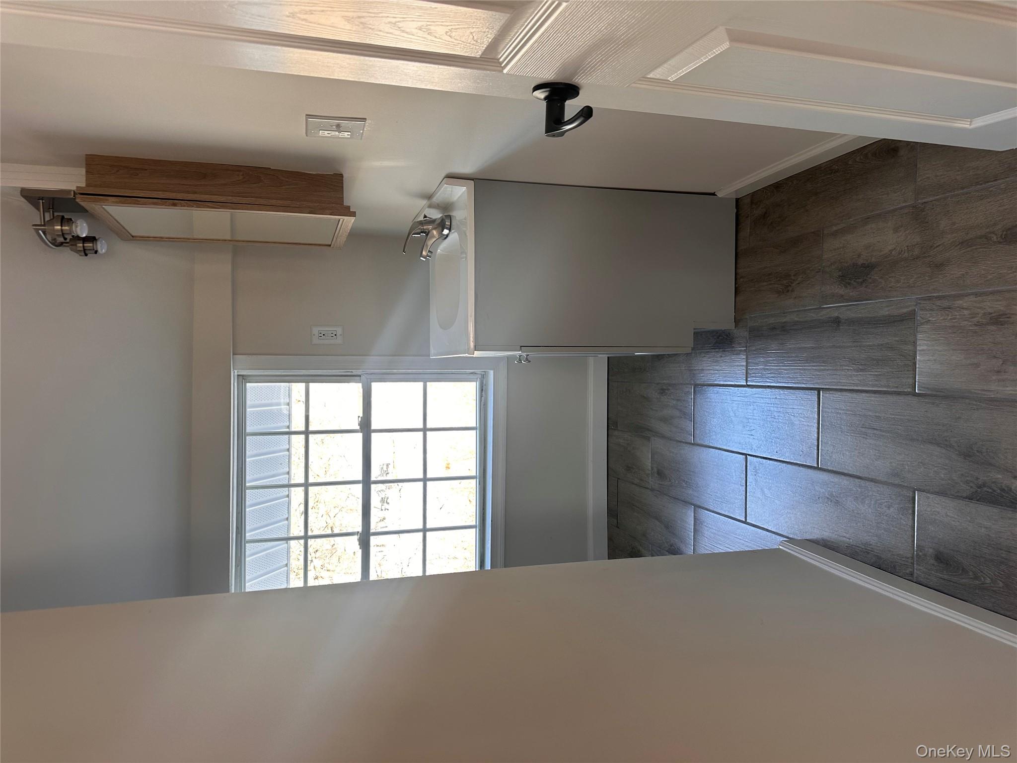 #19 photo, 50 South Street, Marlboro , NY 12542