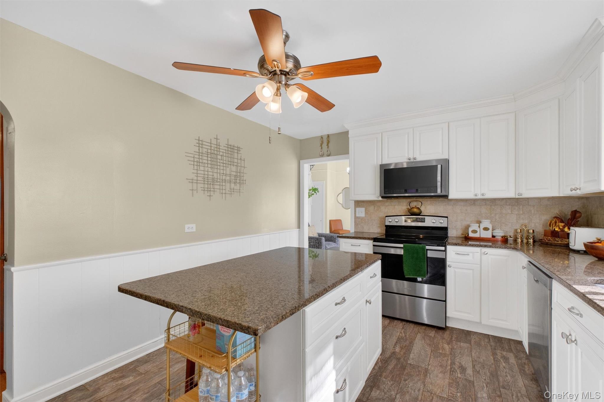 #13 photo, 30 Lakeview Terrace, Mahopac , NY 10541