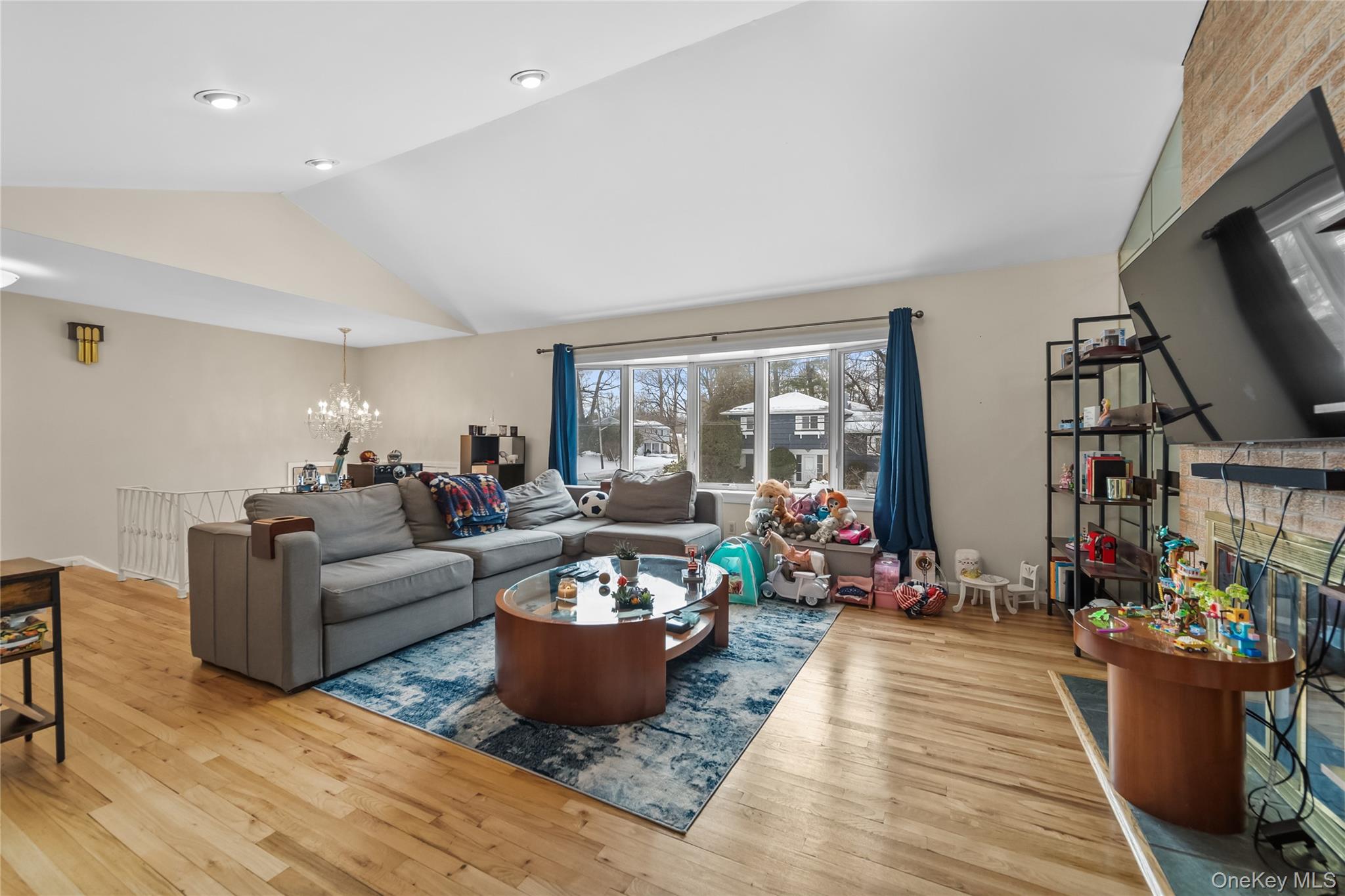 #10 photo, 3 Greentree Drive, Scarsdale , NY 10583