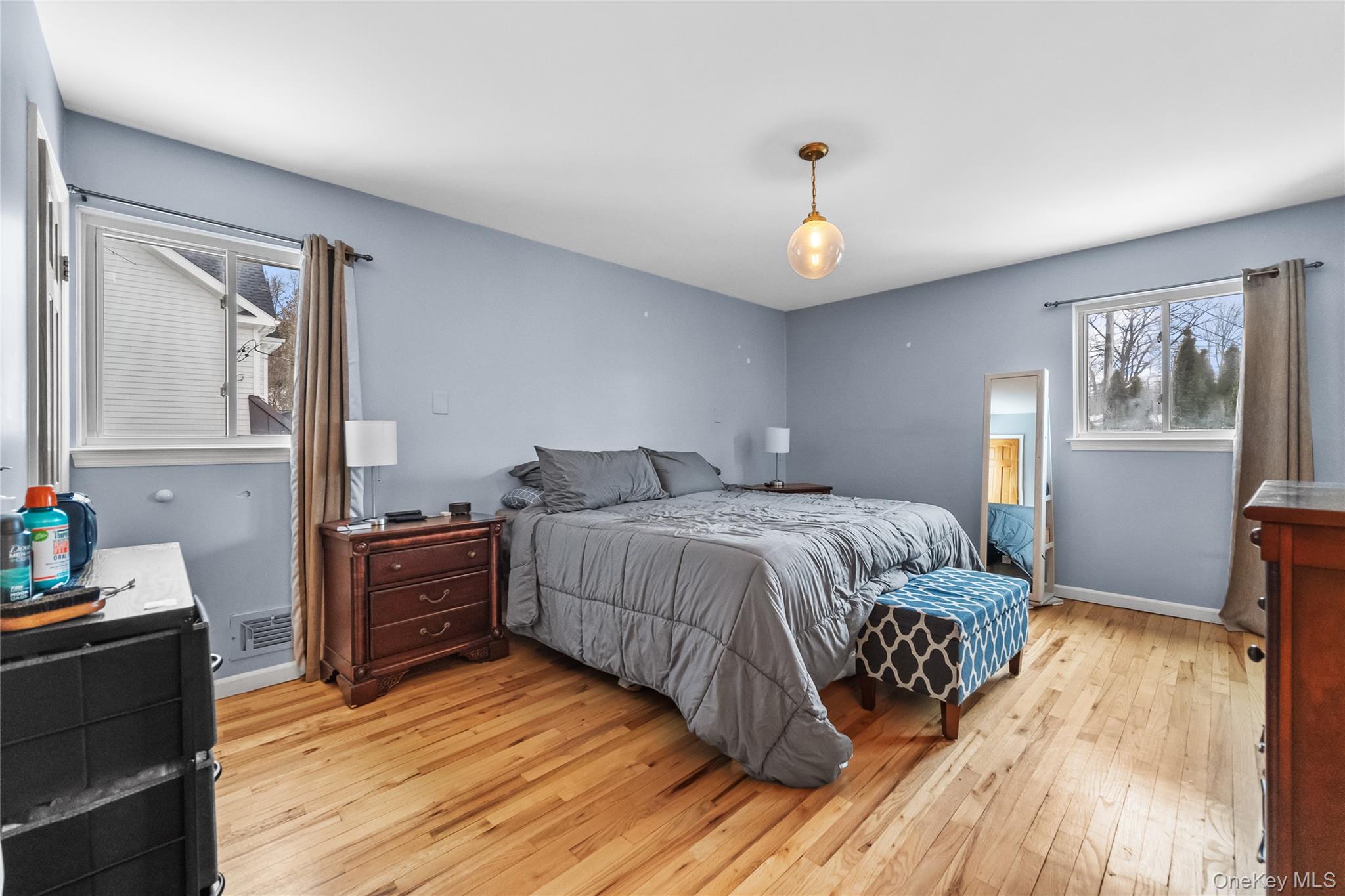 #19 photo, 3 Greentree Drive, Scarsdale , NY 10583