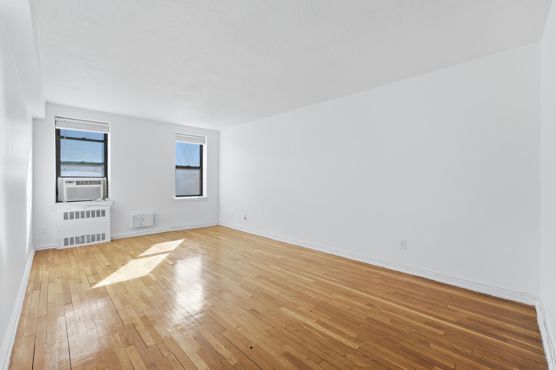 #5 photo, 302 96th Street, Fort Hamilton , NY 11209