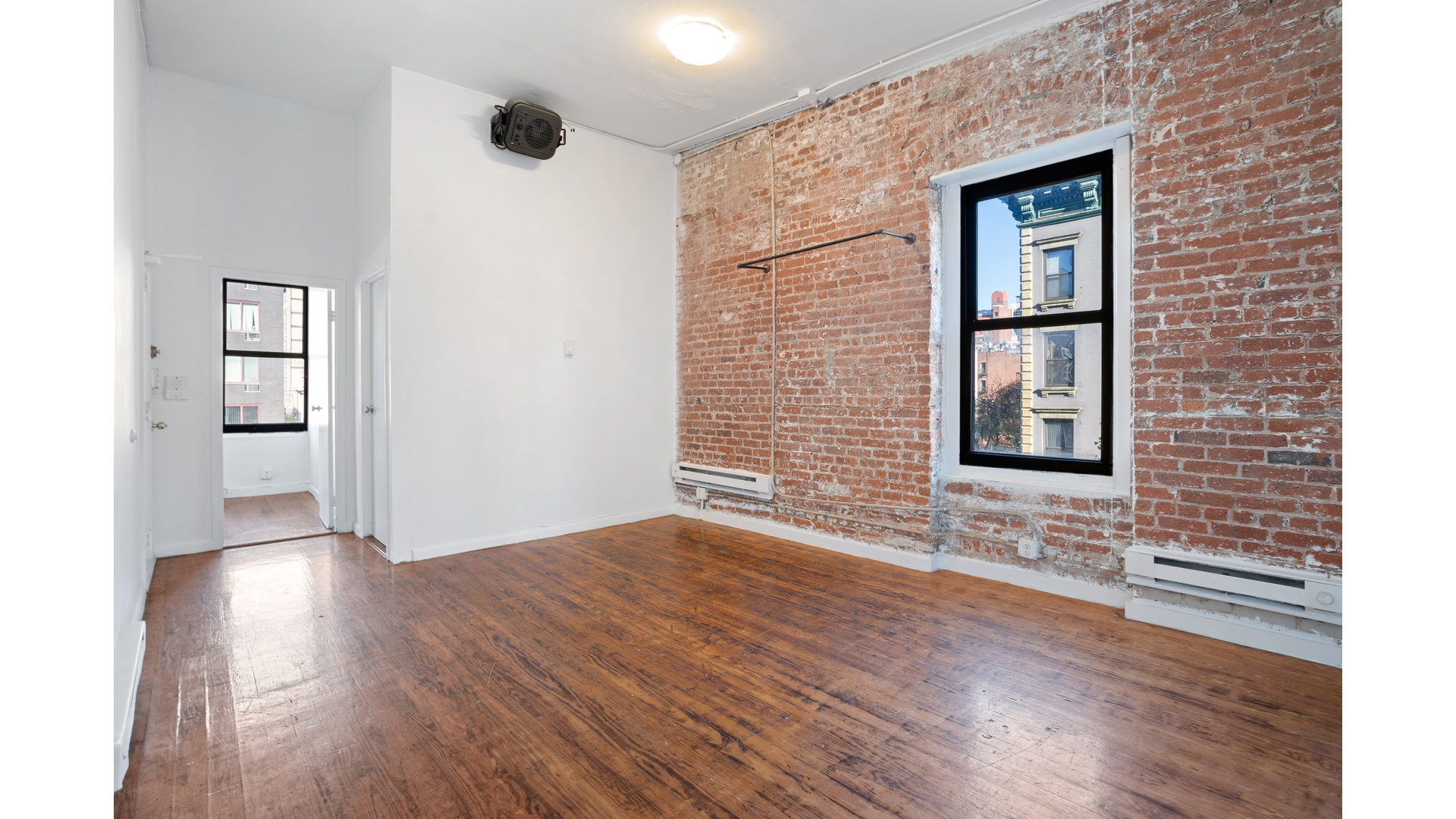 #3 photo, 460 W 46TH Street, Hell's Kitchen , NY 10036