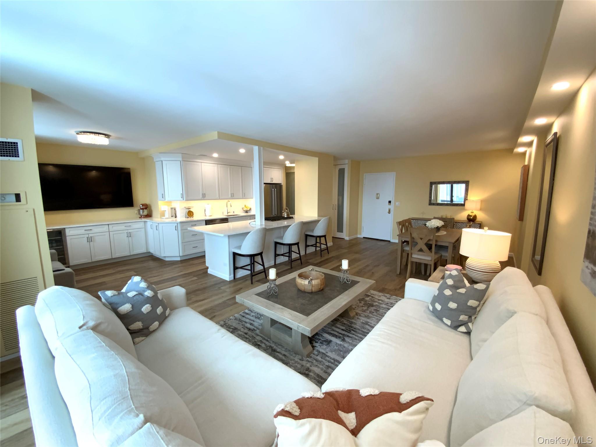 #3 photo, 27110 Grand Central Parkway, Floral Park , NY 11005