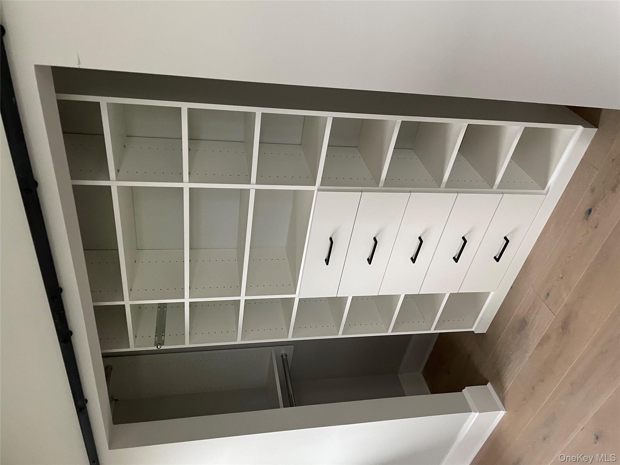 #19 photo, 400 Shore Road, Bellmore , NY 11710