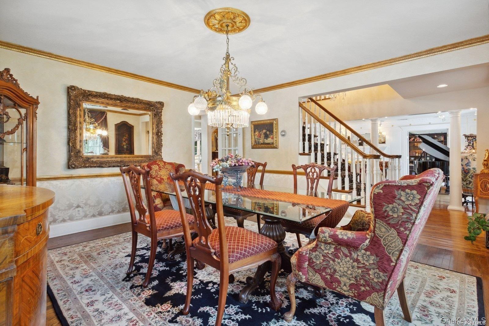 #19 photo, 1345 Harbor Road, Hewlett Harbor , NY 11557