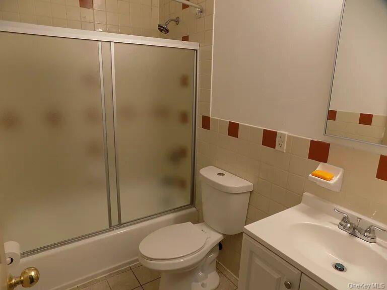 #16 photo, 635 Eagle Avenue, Bronx , NY 10455