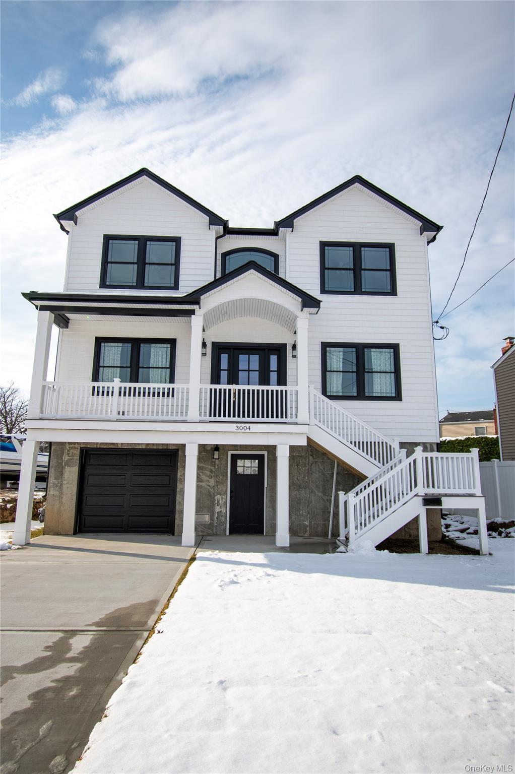 #1 photo, 3004 Harbor Street, 长岛 Baldwin Harbor , NY 11510