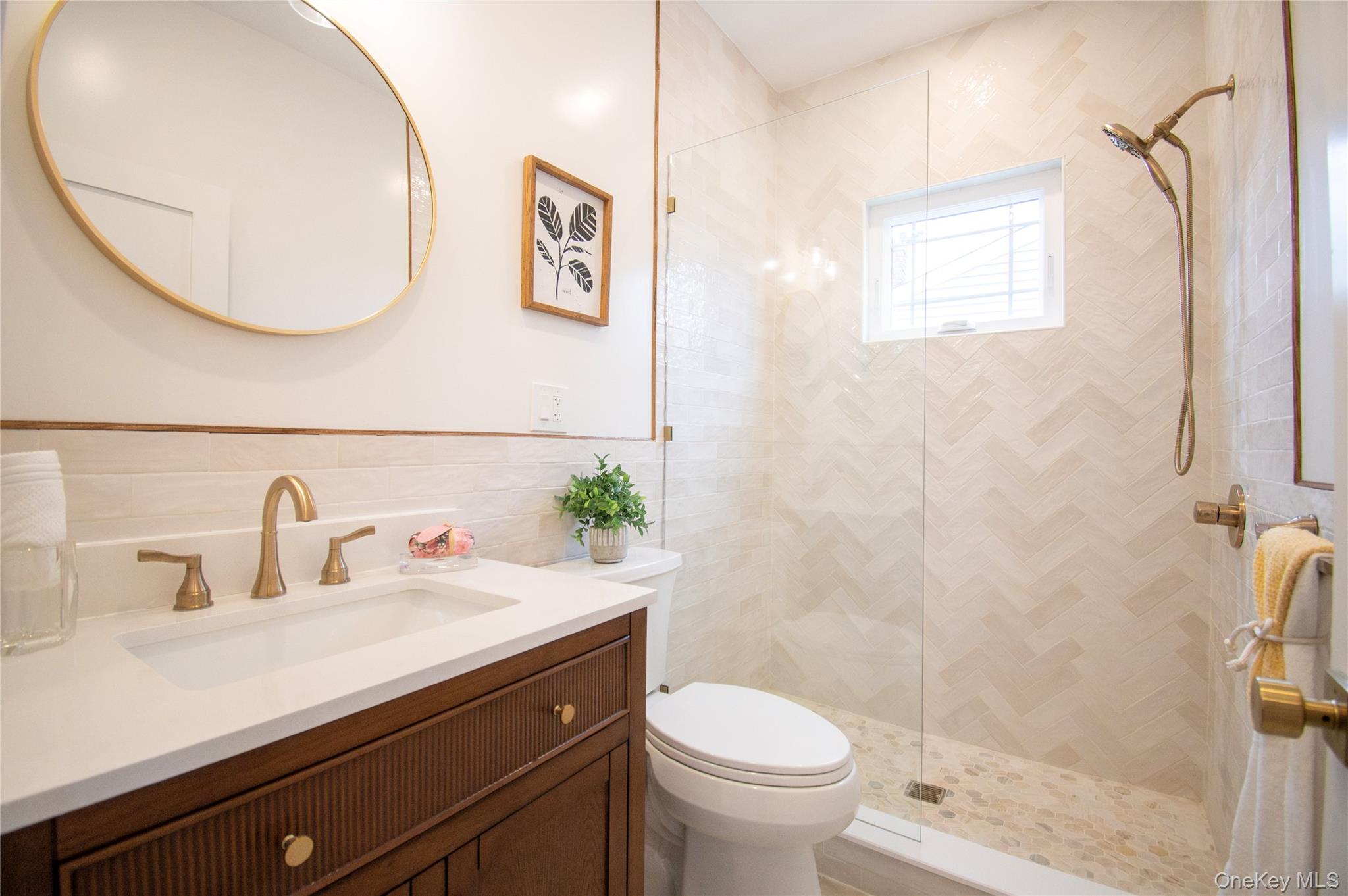 #15 photo, 3004 Harbor Street, 长岛 Baldwin Harbor , NY 11510