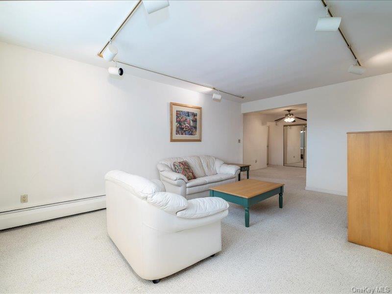 #16 photo, 280 Atlantic Avenue, East Rockaway , NY 11518