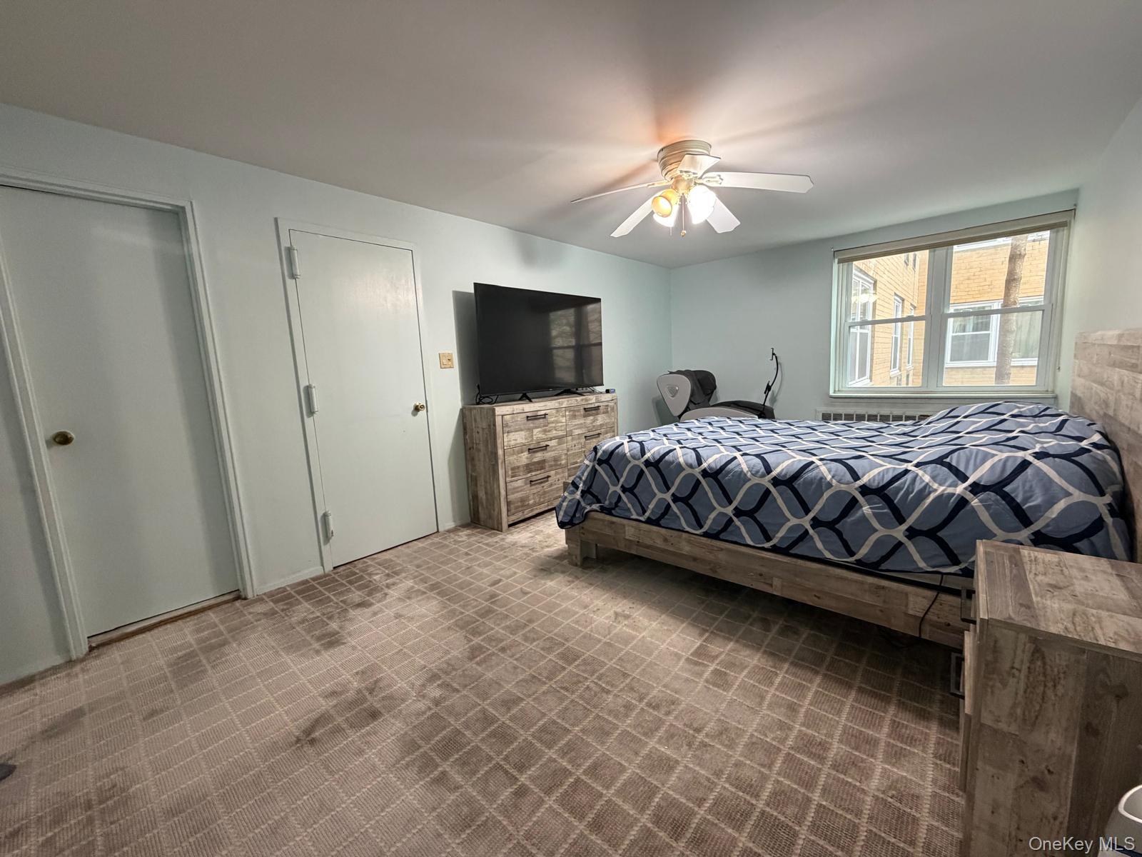 #11 photo, 490 Atlantic Avenue, East Rockaway , NY 11518