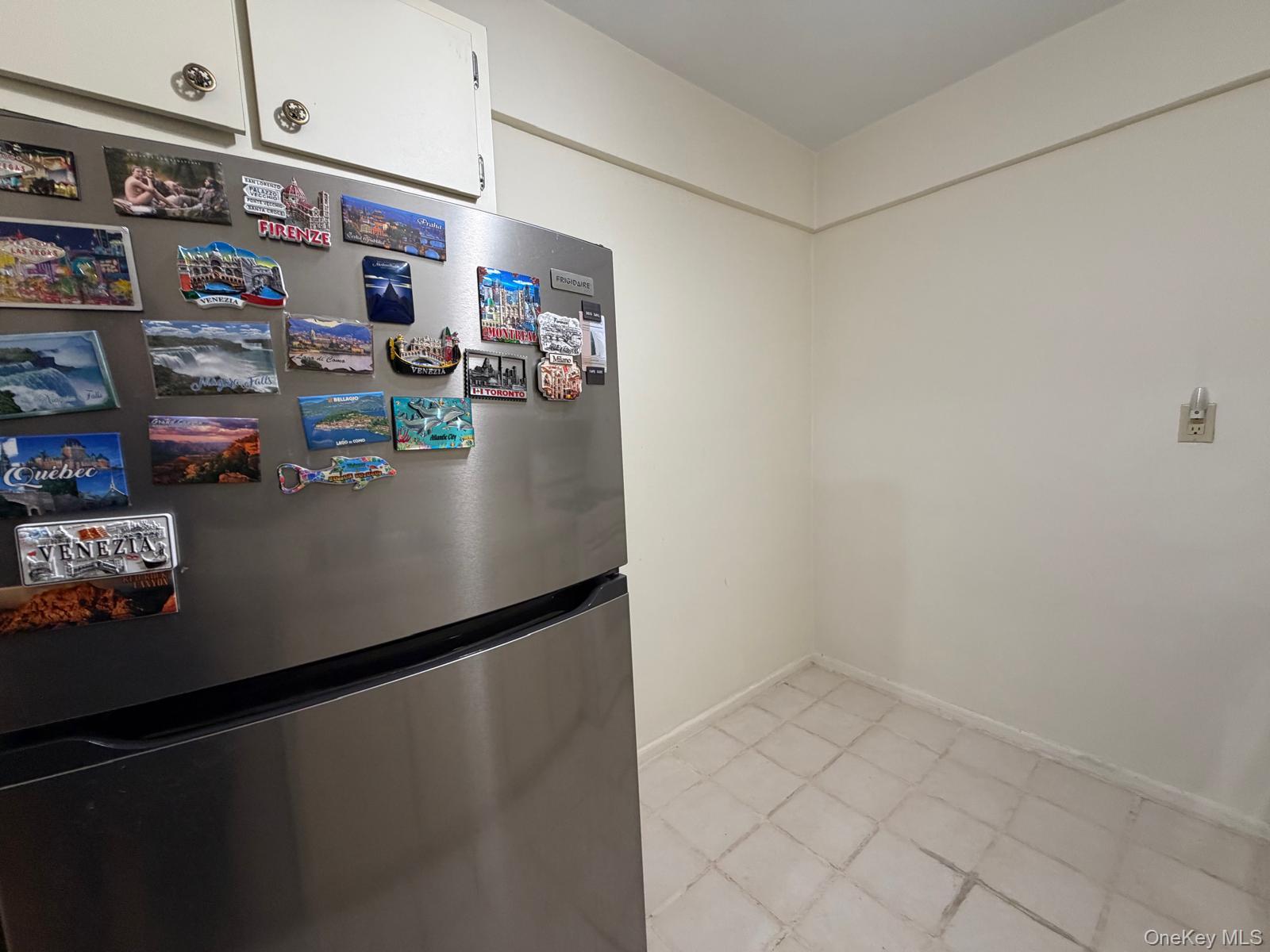 #18 photo, 490 Atlantic Avenue, East Rockaway , NY 11518