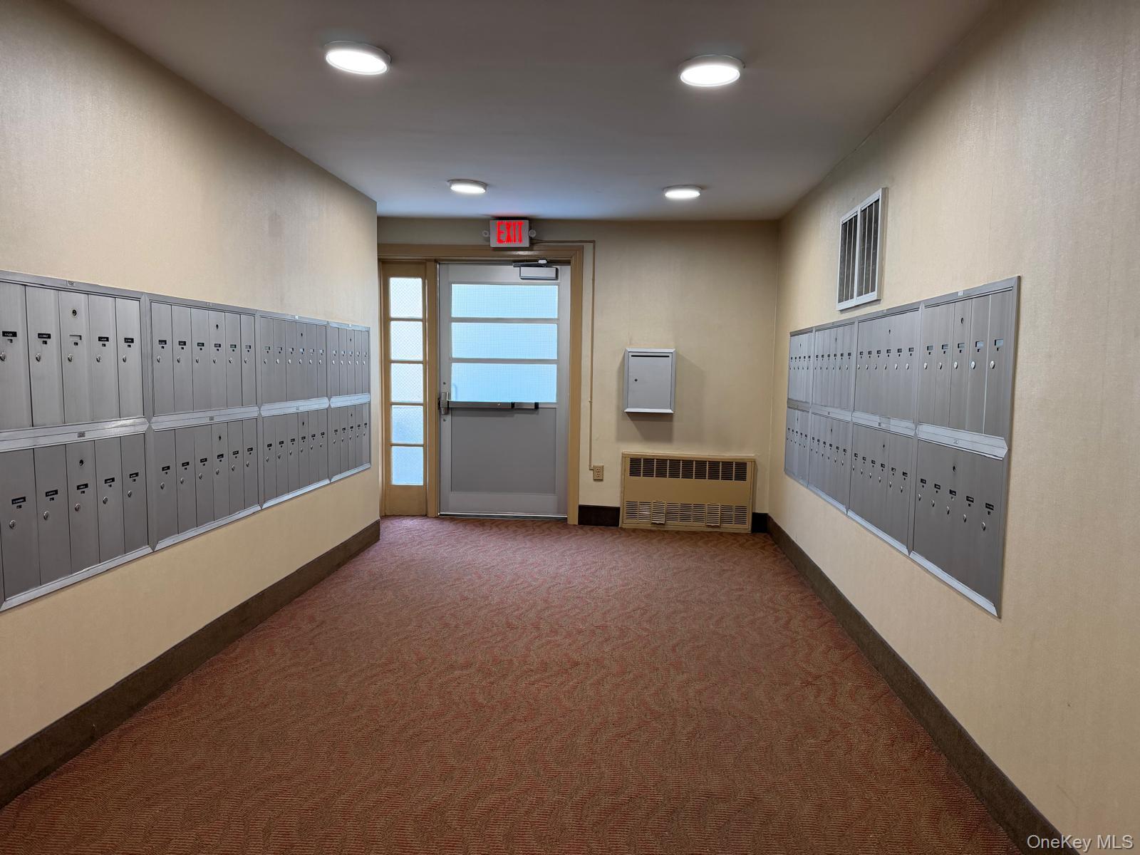 #5 photo, 490 Atlantic Avenue, East Rockaway , NY 11518