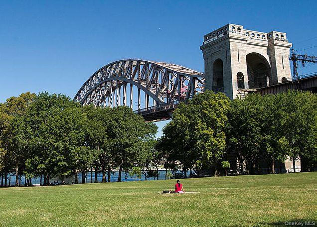 #10 photo, 21-70 31st Street, Куинс ‖ Astoria , NY 11105