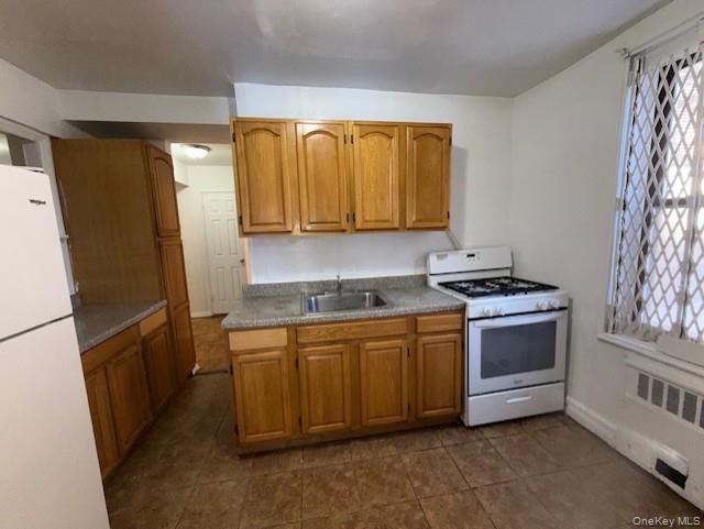 #8 photo, 108-50 62nd Drive, Forest Hills , NY 11375