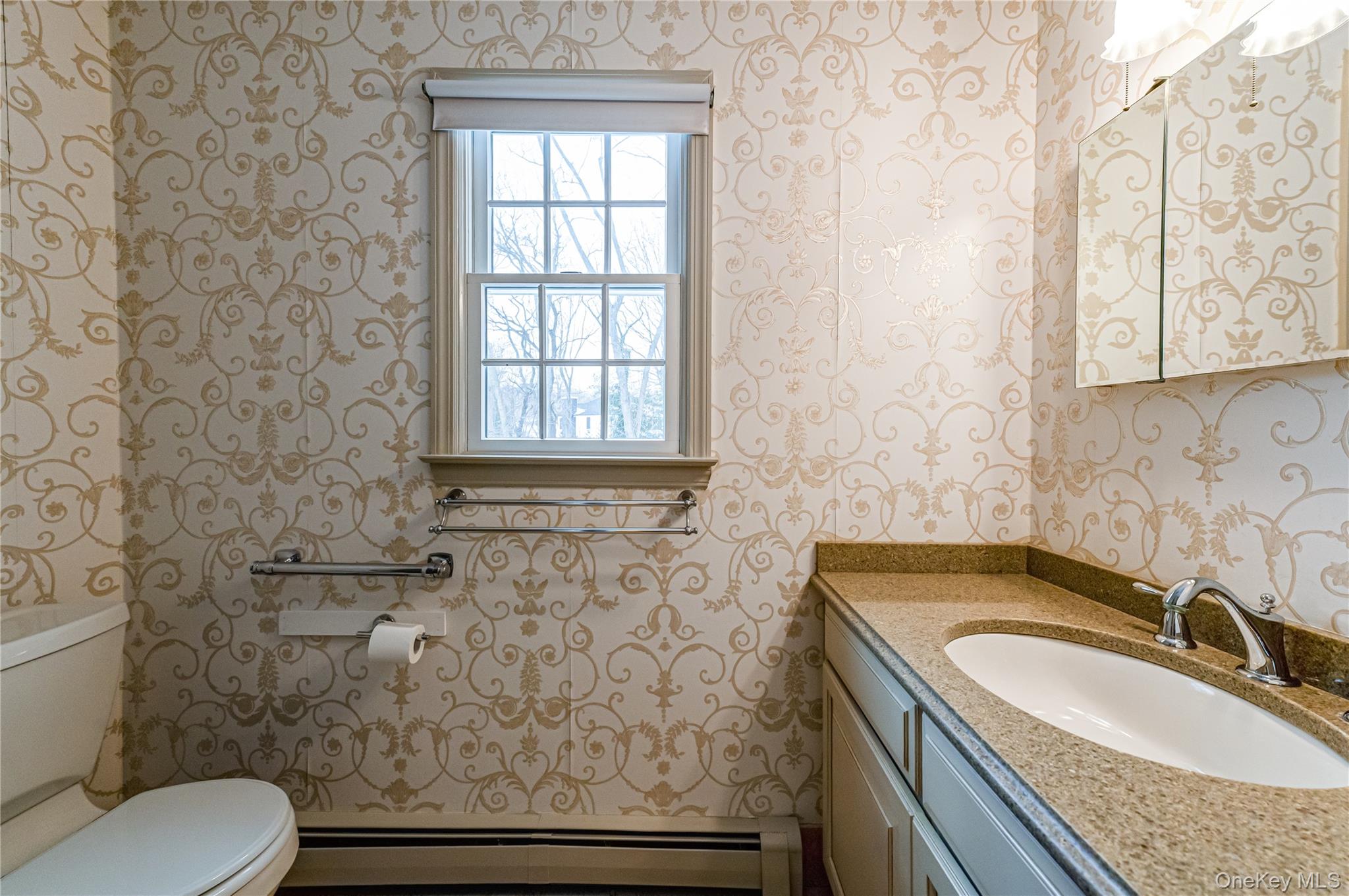 #19 photo, 2 Sea View Lane, Mount Sinai , NY 11766