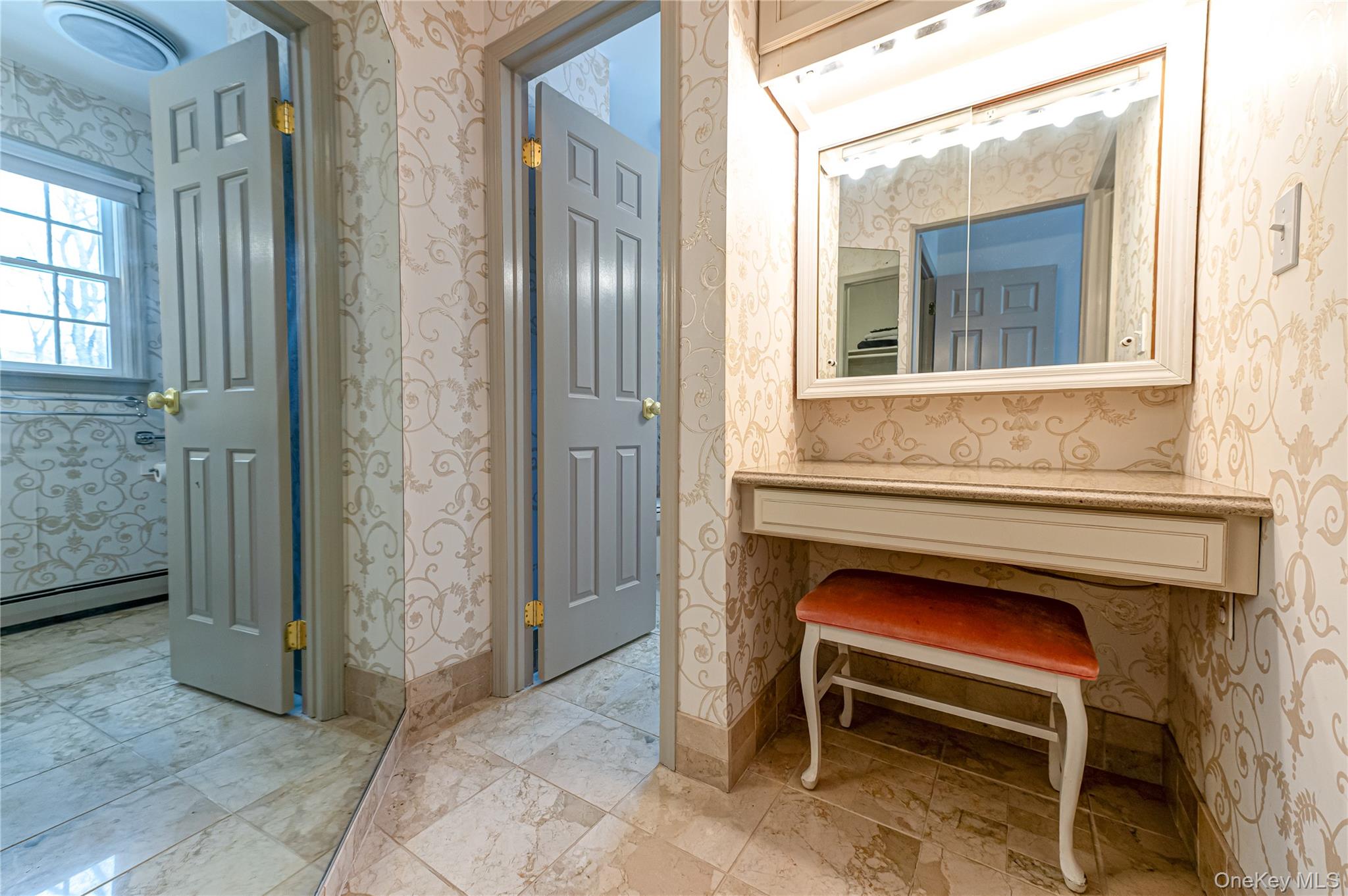 #20 photo, 2 Sea View Lane, Mount Sinai , NY 11766