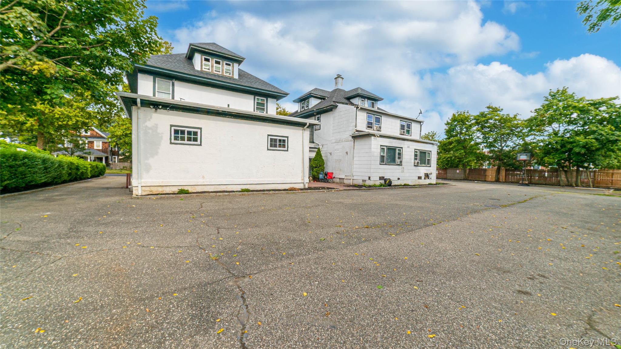 #6 photo, 20-22 Bay Shore Avenue, Bay Shore , NY 11706