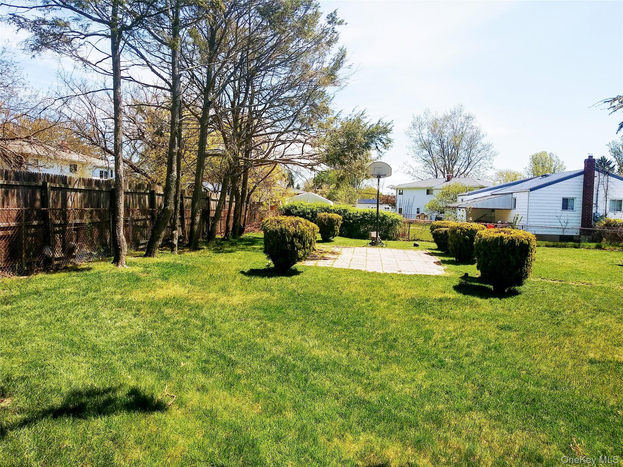 #11 photo, 161 Wurz Street, Brentwood , NY 11717