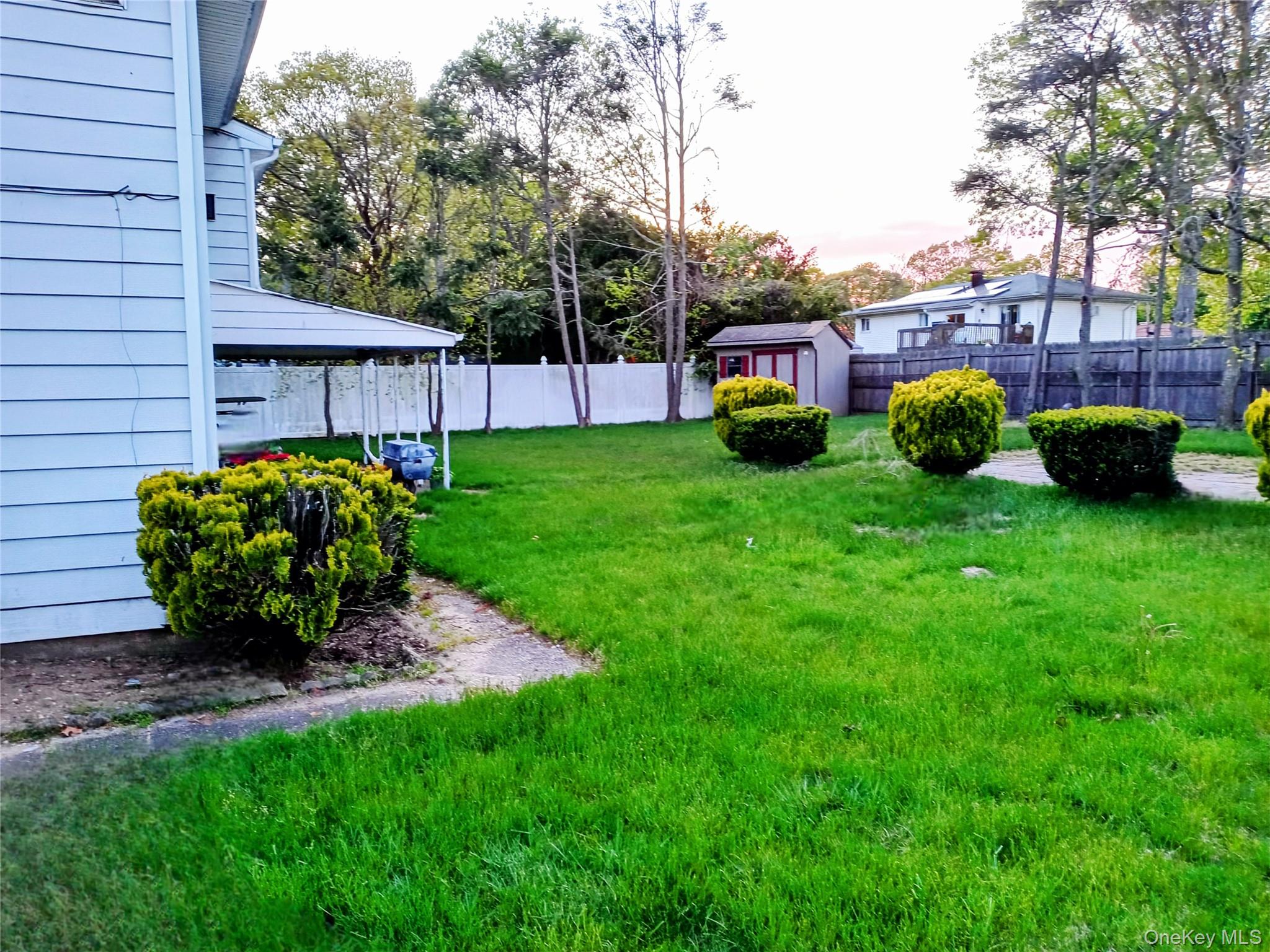 #12 photo, 161 Wurz Street, Brentwood , NY 11717