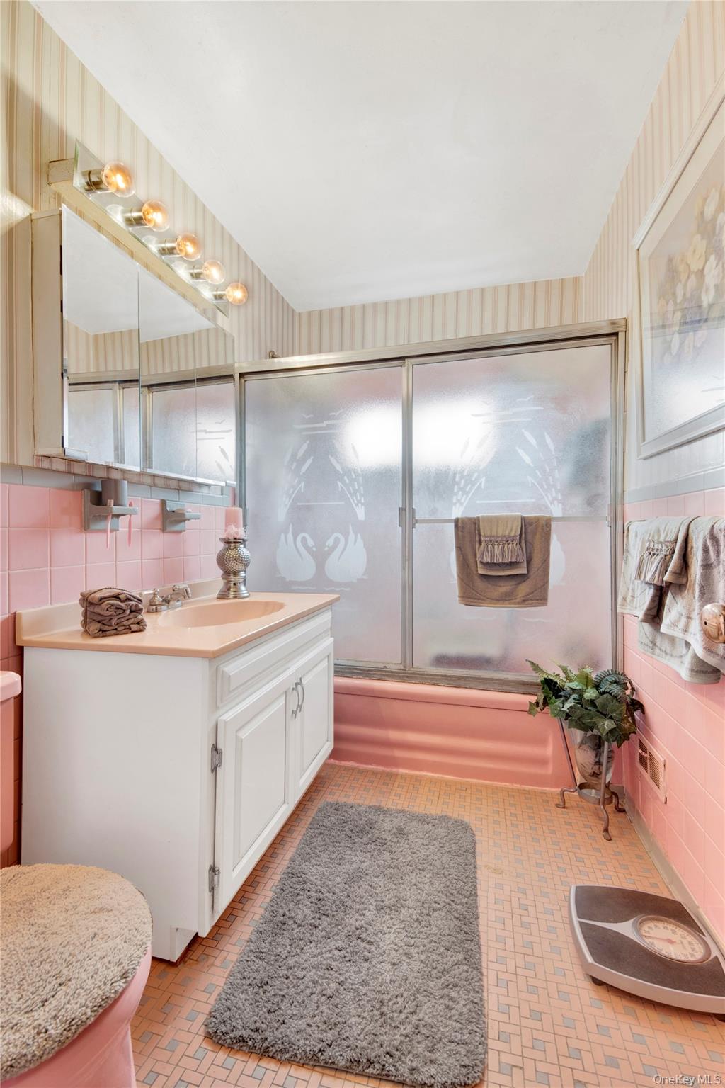 #19 photo, 2343 Ellis Avenue, ब्रोंक्स Bronx , NY 10462