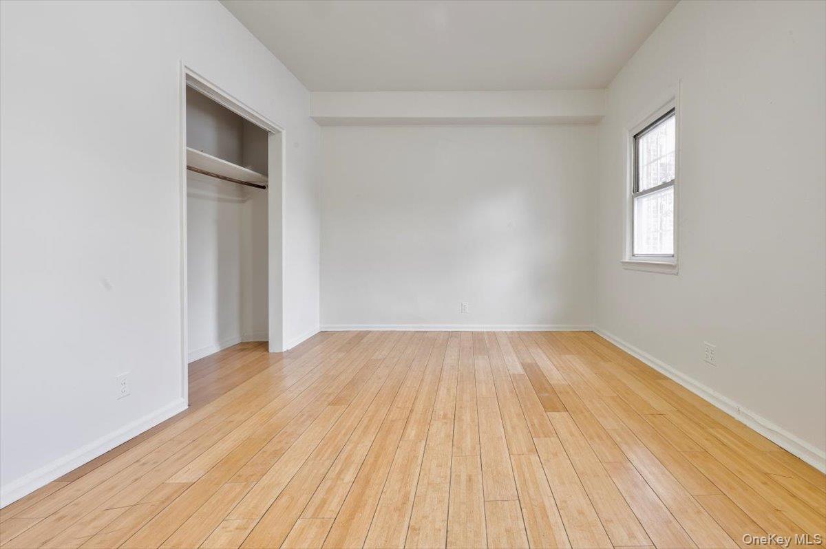 #4 photo, 2248 Haviland Avenue, ब्रोंक्स Bronx , NY 10462