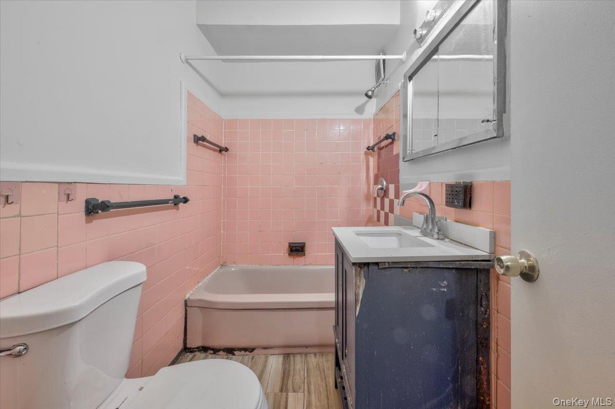 #5 photo, 2248 Haviland Avenue, ब्रोंक्स Bronx , NY 10462