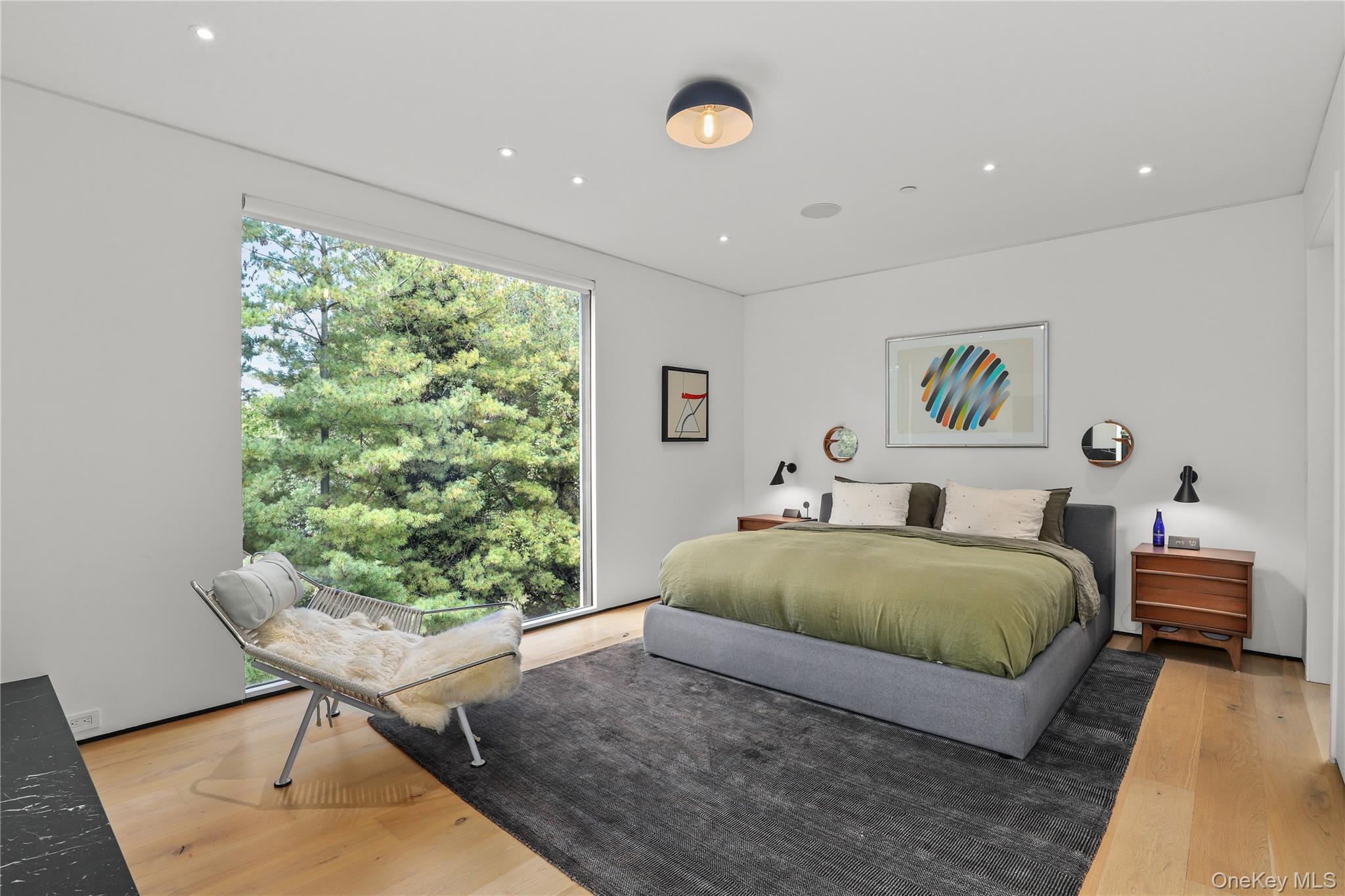 #18 photo, 95 N Broadway, Irvington , NY 10533