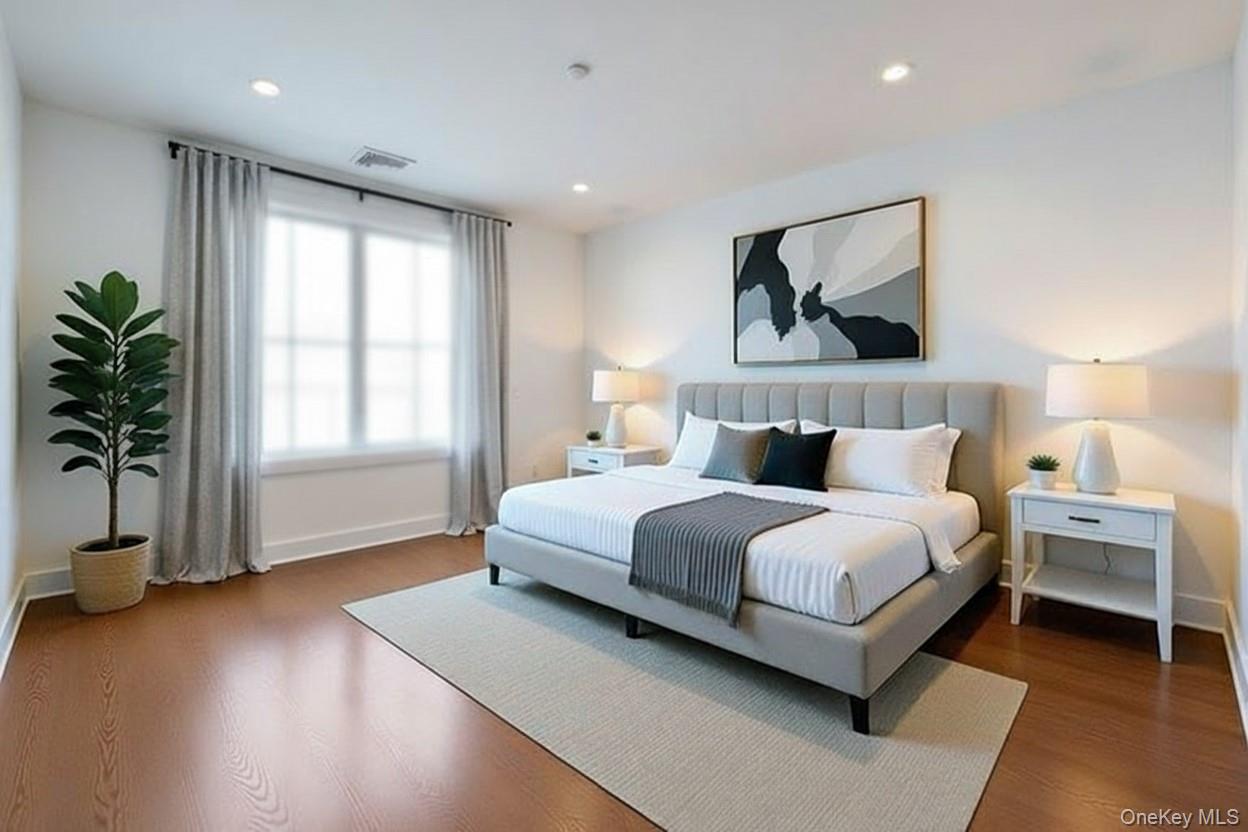 #7 photo, 291 Main Street, Eastchester , NY 10709