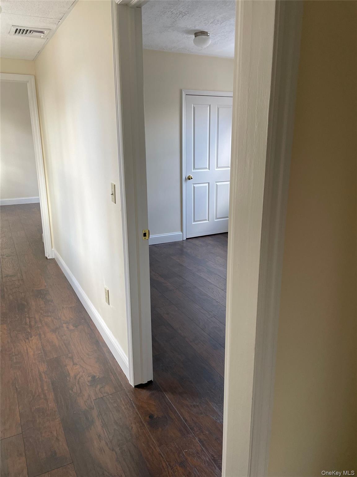 #3 photo, 184 Broadway, Newburgh , NY 12550