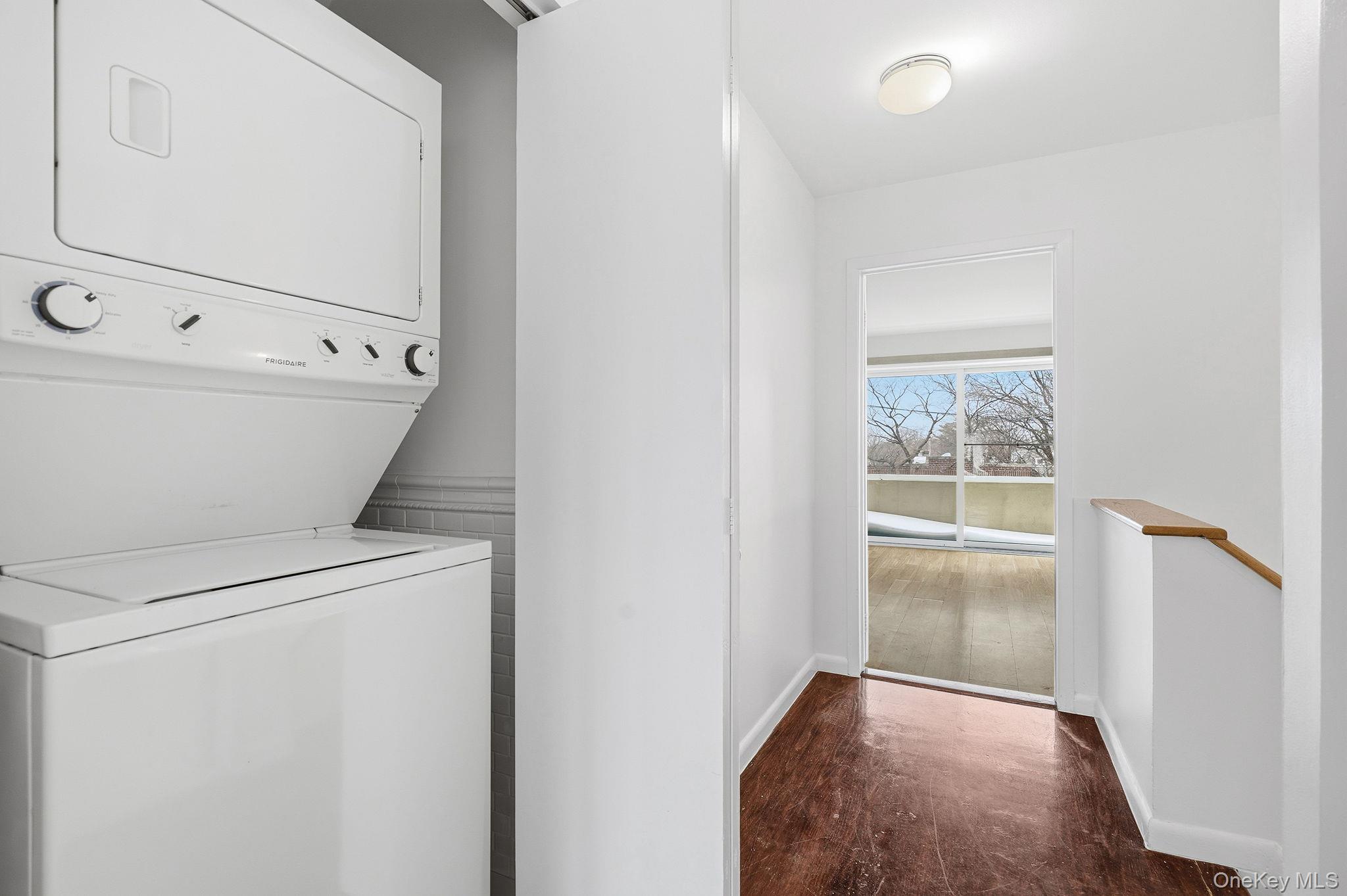 #13 photo, 152 Tier Street, Bronx , NY 10464