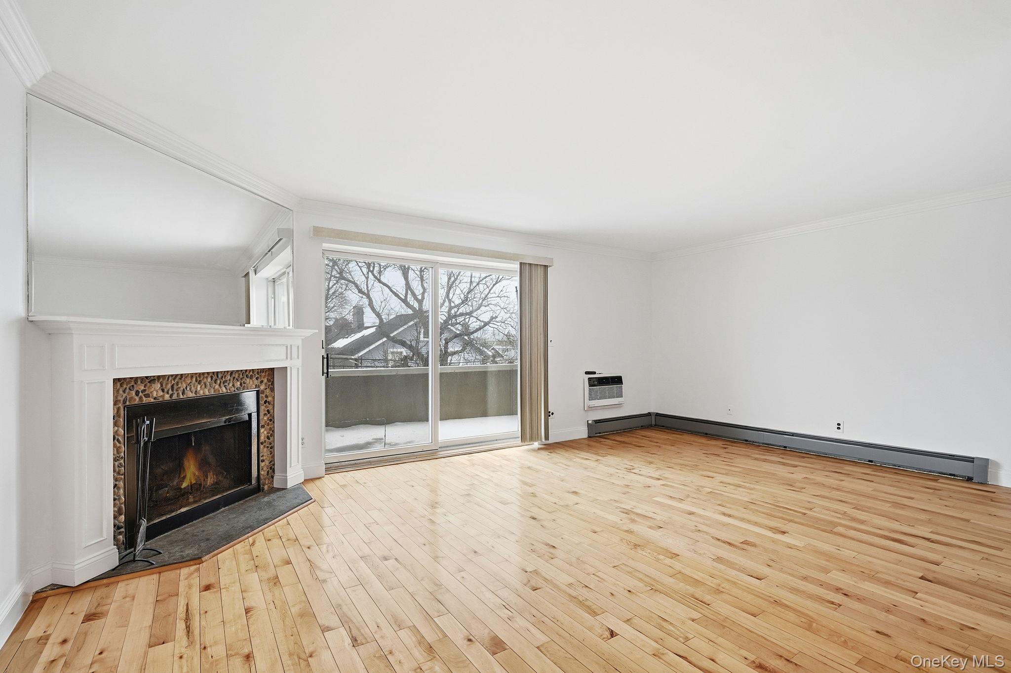 #7 photo, 152 Tier Street, Bronx , NY 10464