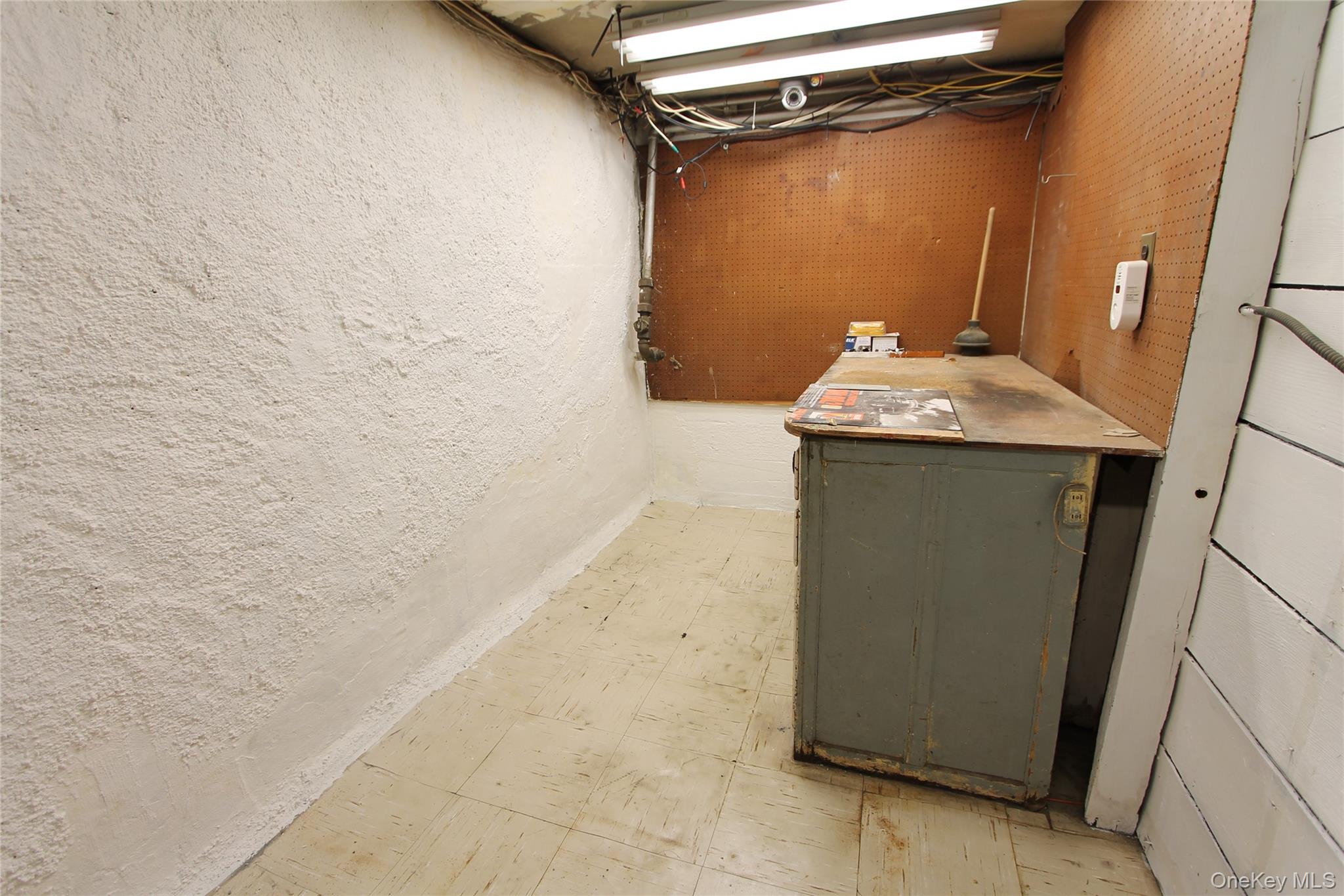 #14 photo, 65-09 77th Place, Middle Village , NY 11379