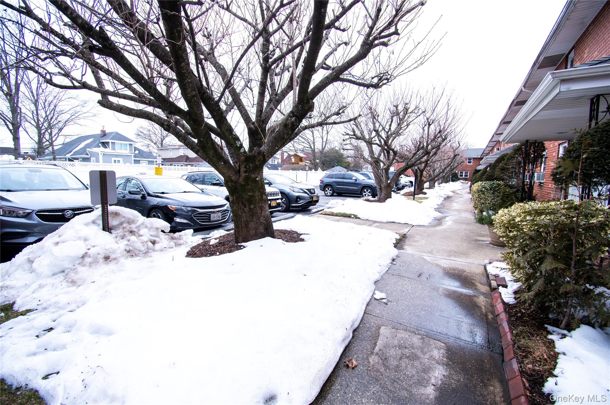 #20 photo, 1690 Grand Avenue, Baldwin , NY 11510