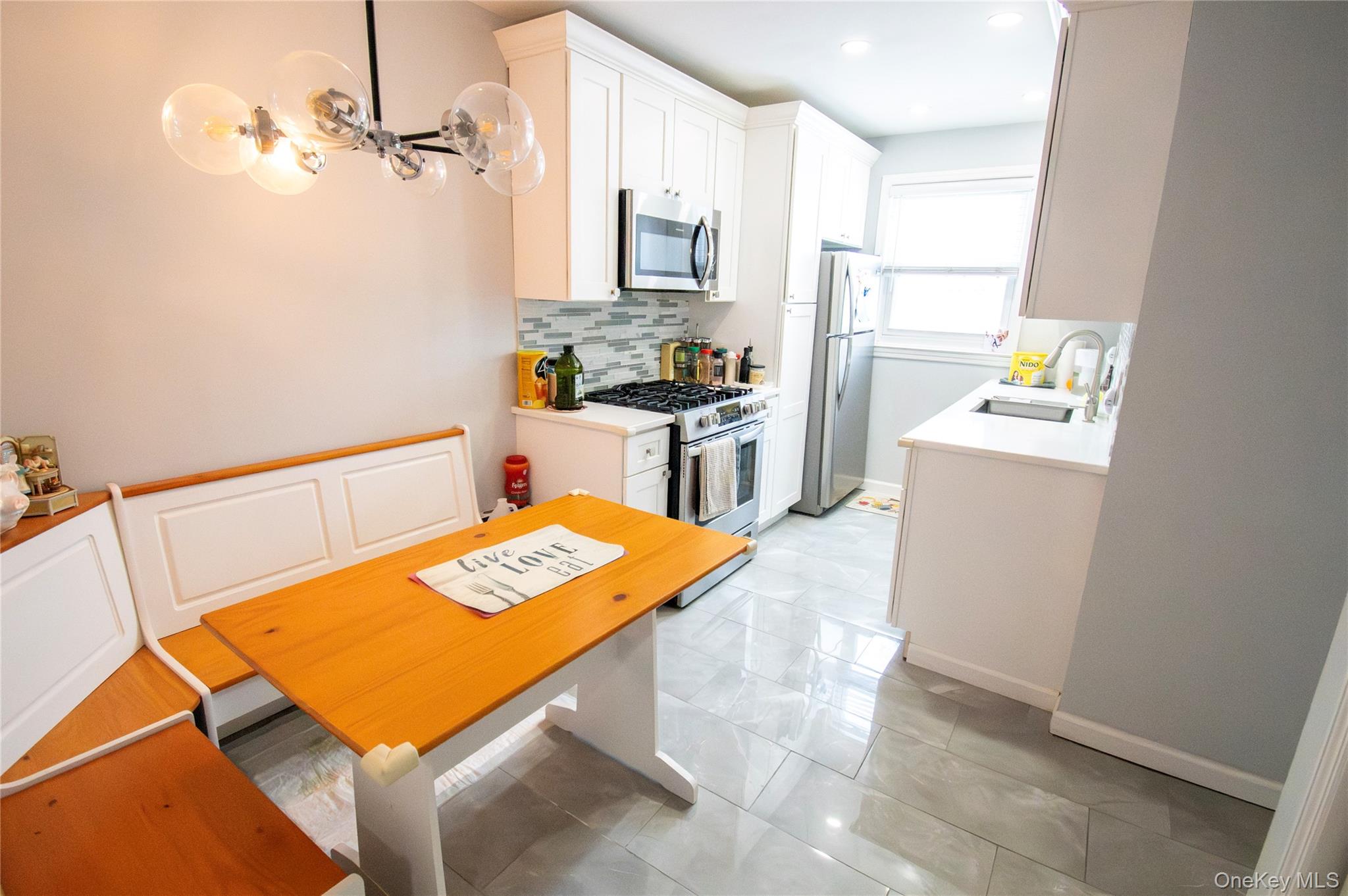 #6 photo, 1690 Grand Avenue, Baldwin , NY 11510