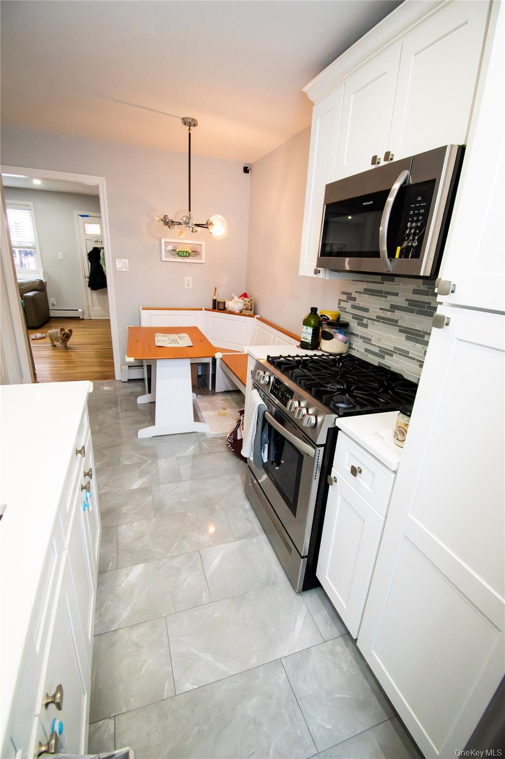 #9 photo, 1690 Grand Avenue, Baldwin , NY 11510