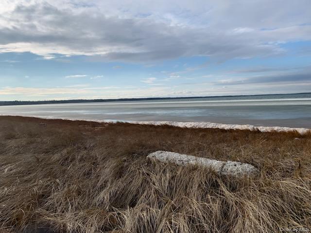 #20 photo, 41 Red Cedar Point, Hampton Bays , NY 11946