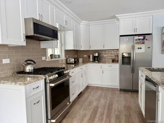 #9 photo, 41 Red Cedar Point, Hampton Bays , NY 11946