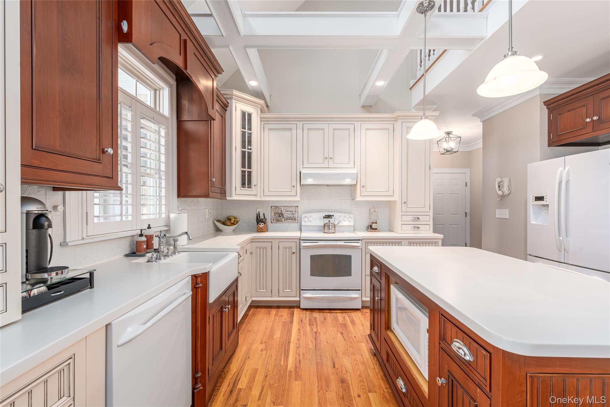 #11 photo, 15 Crescent Court, Wading River , NY 11792