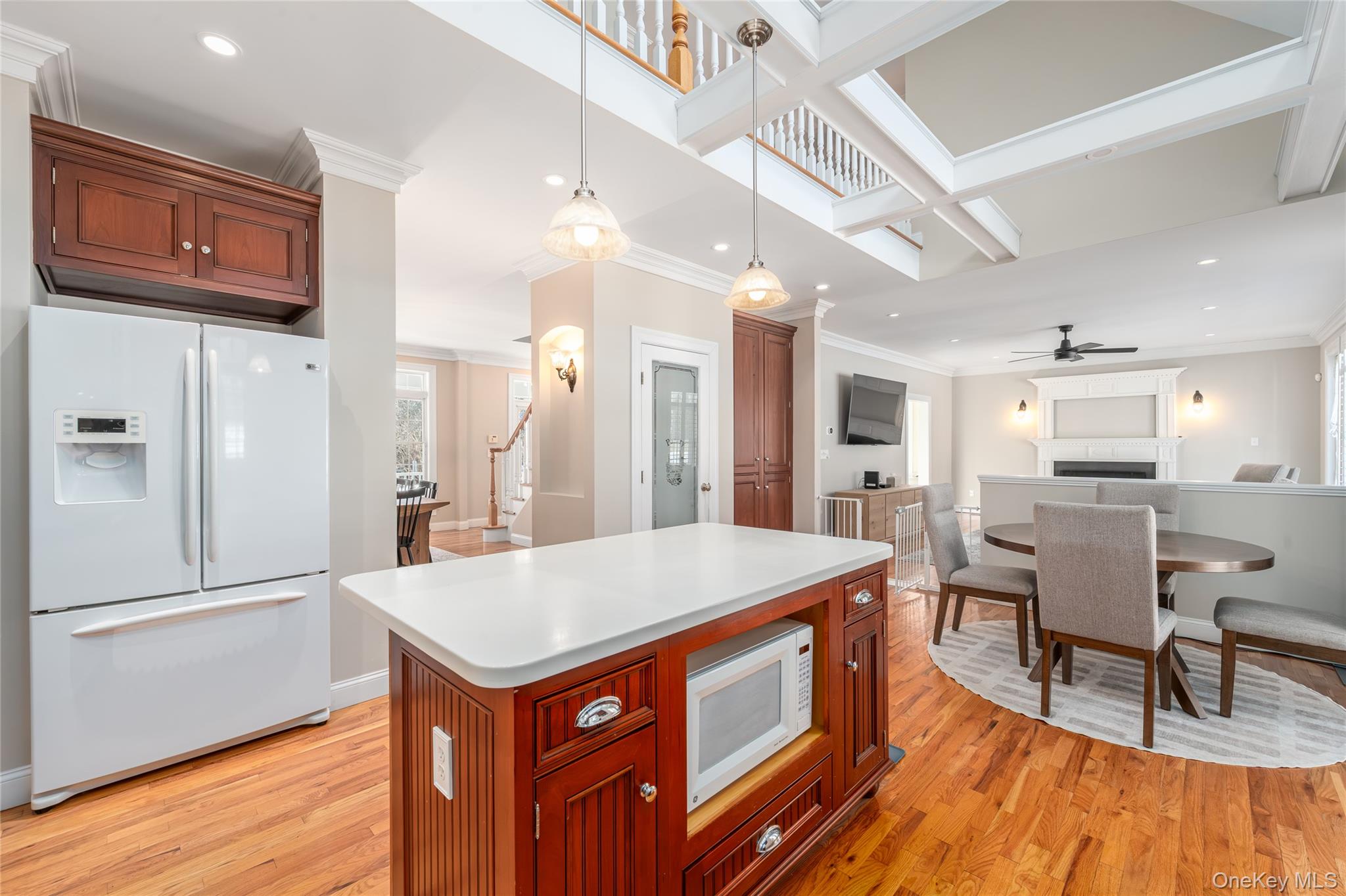 #12 photo, 15 Crescent Court, Wading River , NY 11792