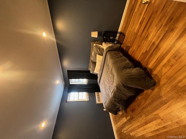 #10 photo, 99 Toronto Avenue, Massapequa , NY 11758