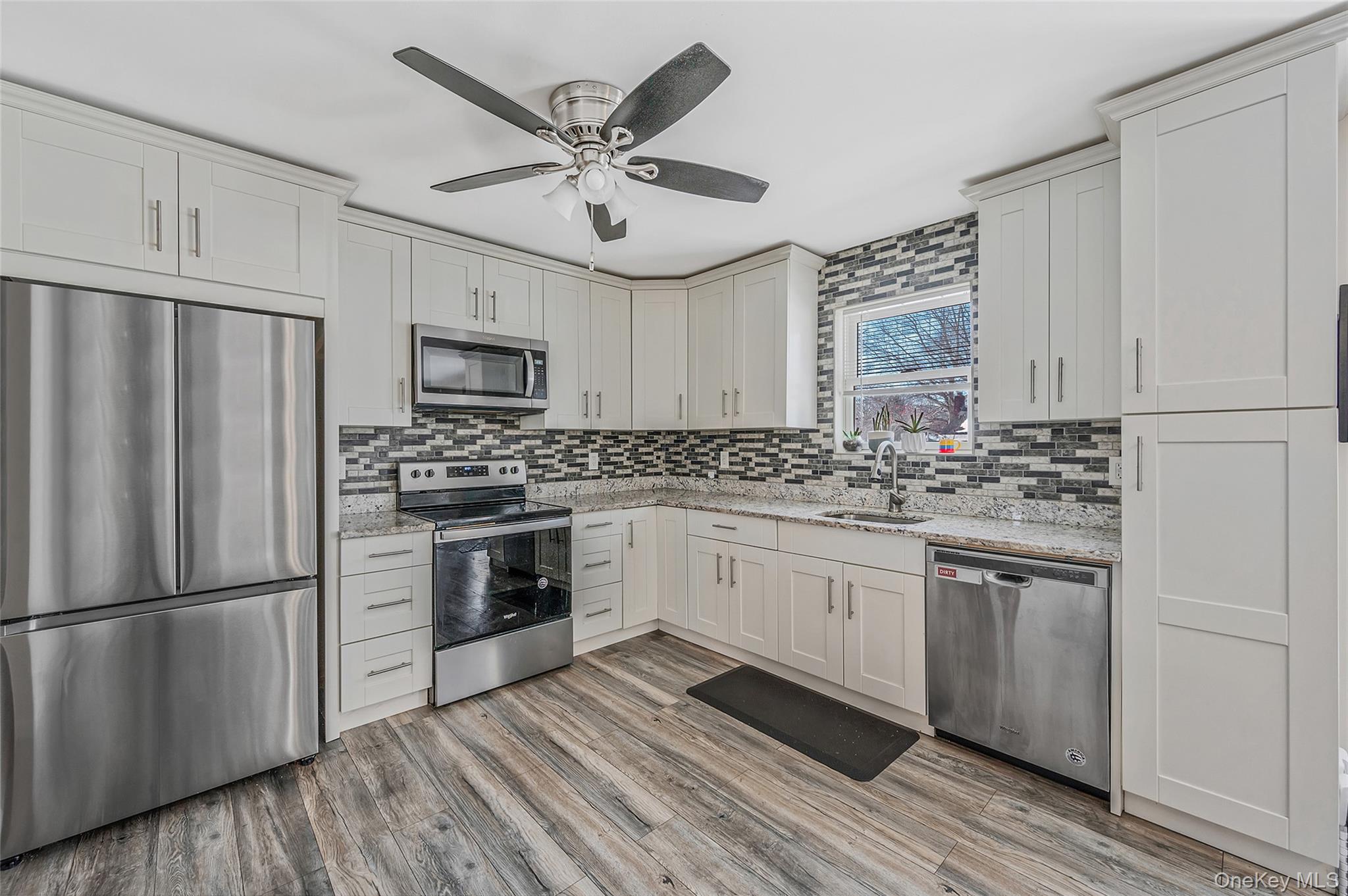 #10 photo, 126 Floyd Road, Shirley , NY 11967