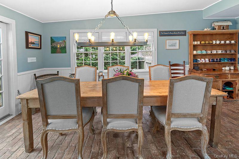 #4 photo, 80 Route 114, East Hampton , NY 11937