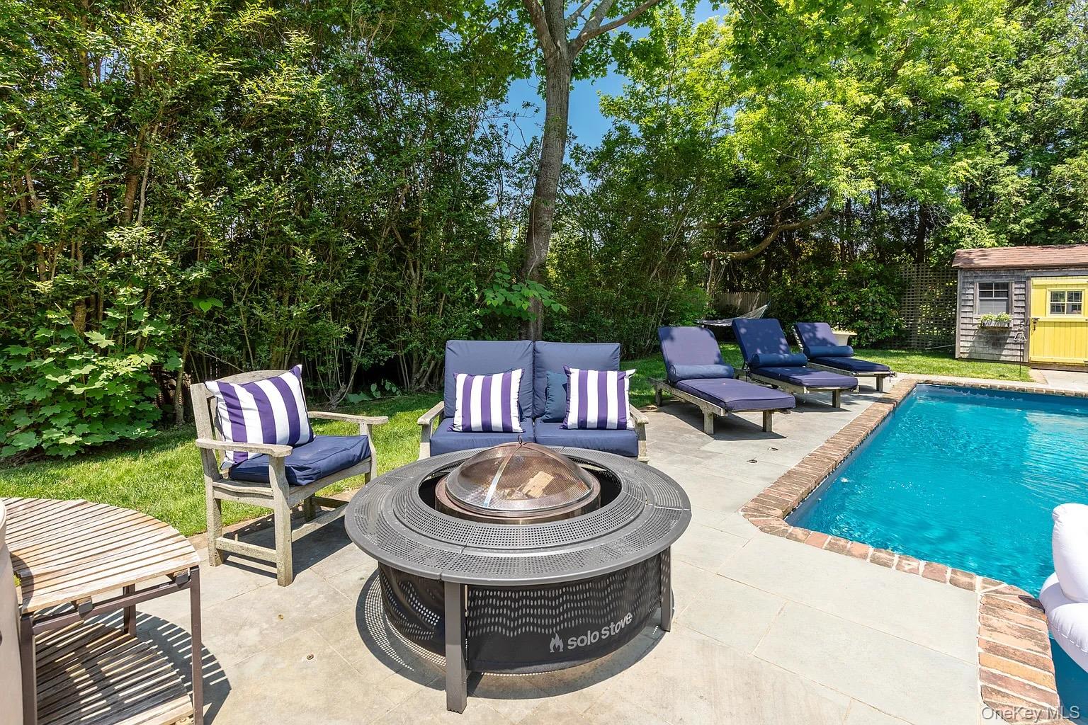 #8 photo, 80 Route 114, East Hampton , NY 11937