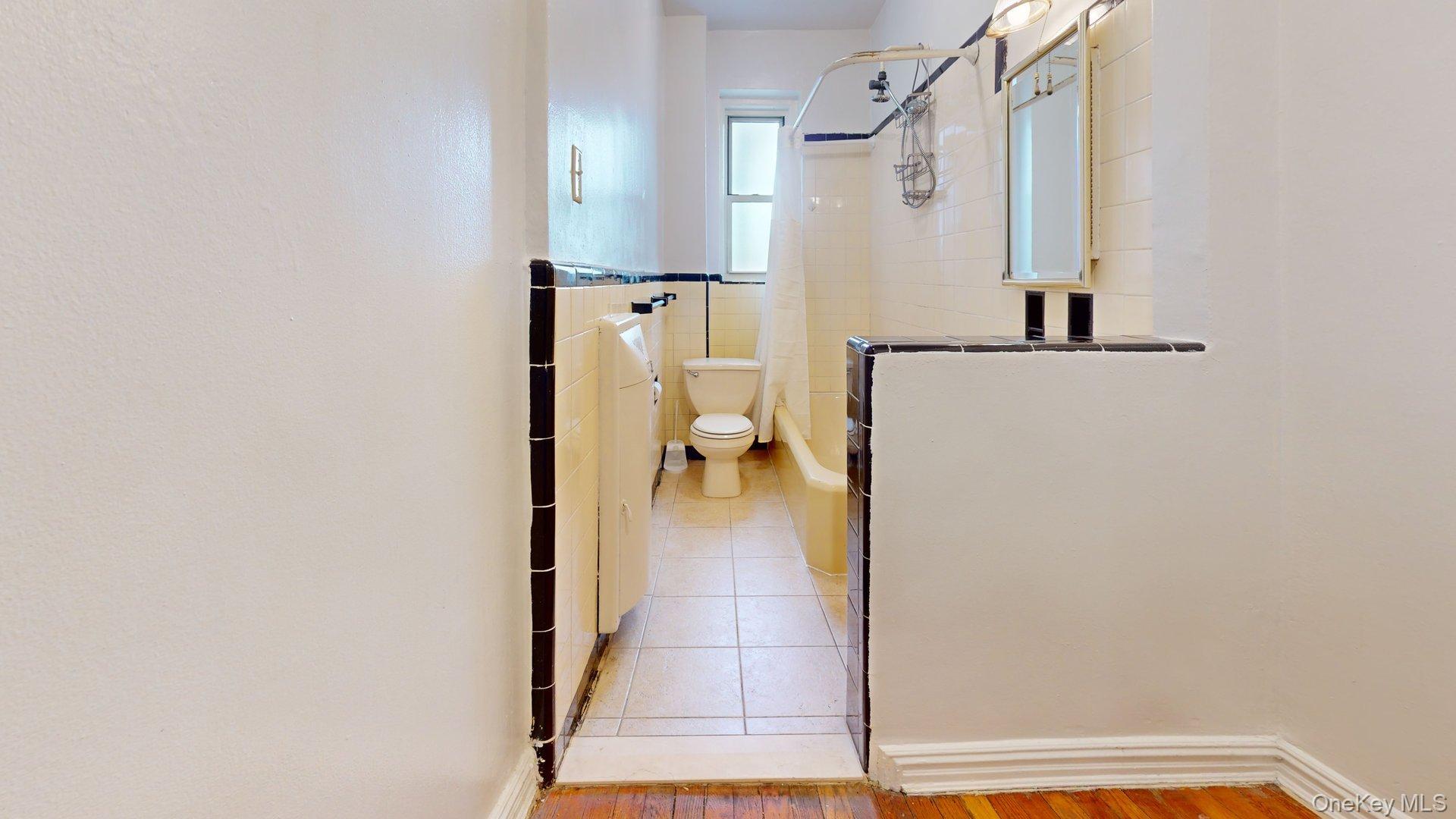 #10 photo, 111-39 76th Road, Forest Hills , NY 11375