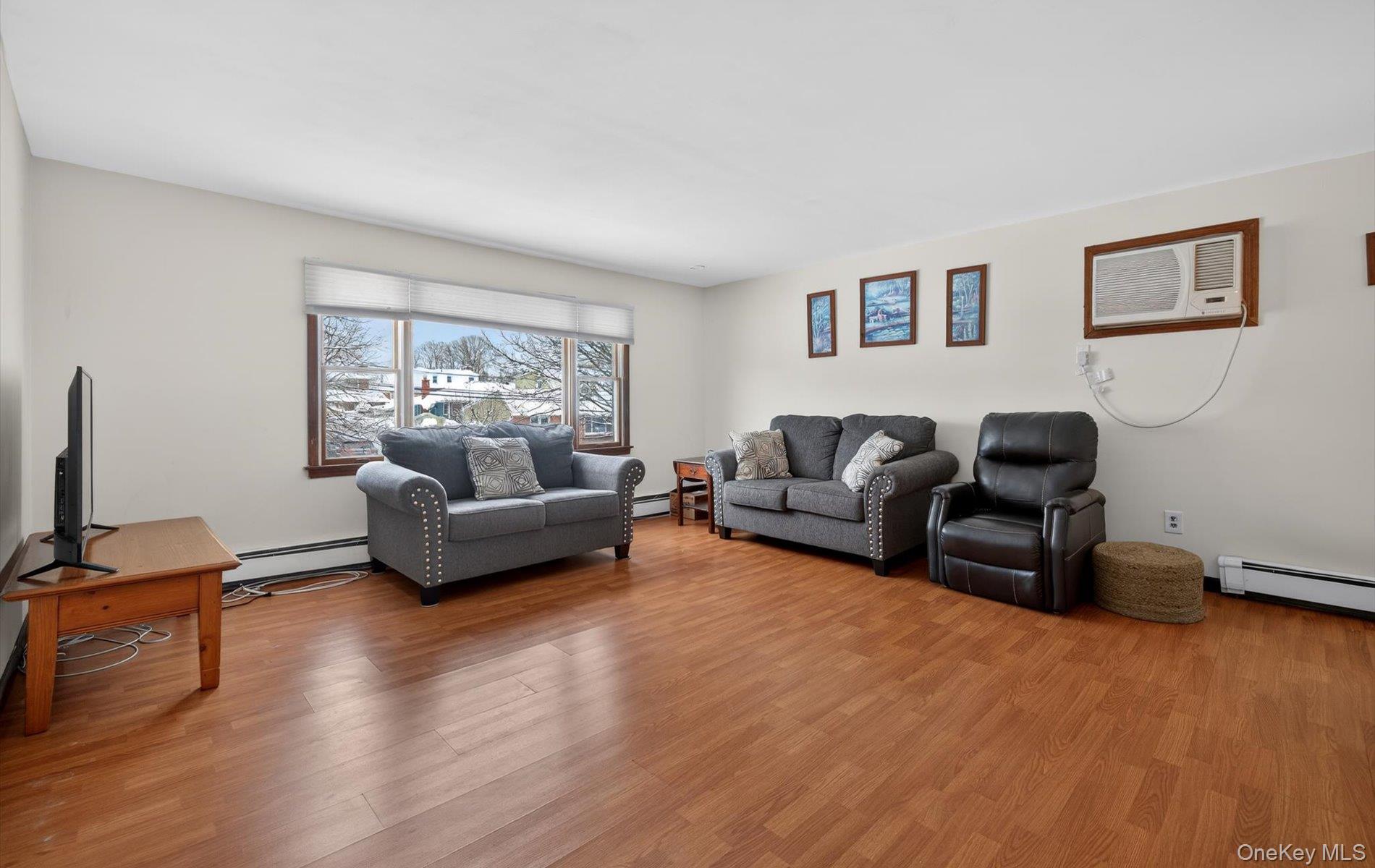 #19 photo, 525 Keller Avenue, Elmont , NY 11003