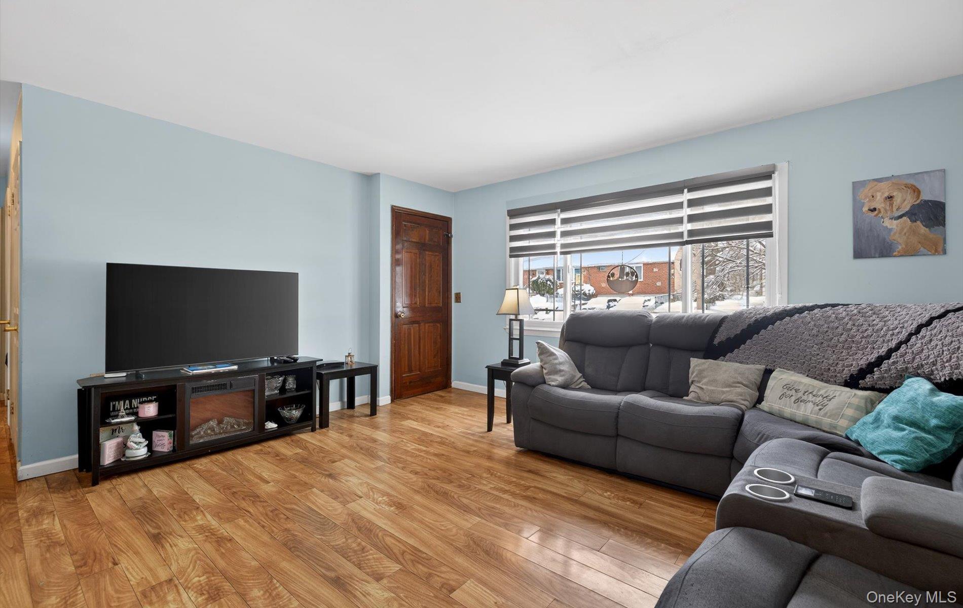 #4 photo, 525 Keller Avenue, Elmont , NY 11003