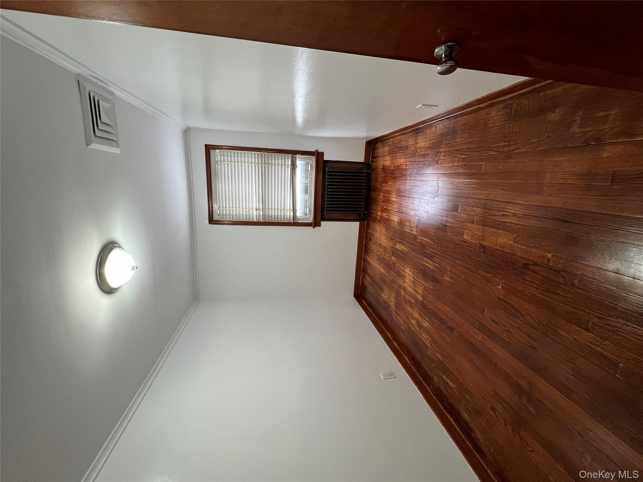 #10 photo, 92 Fir Street, Valley Stream , NY 11580