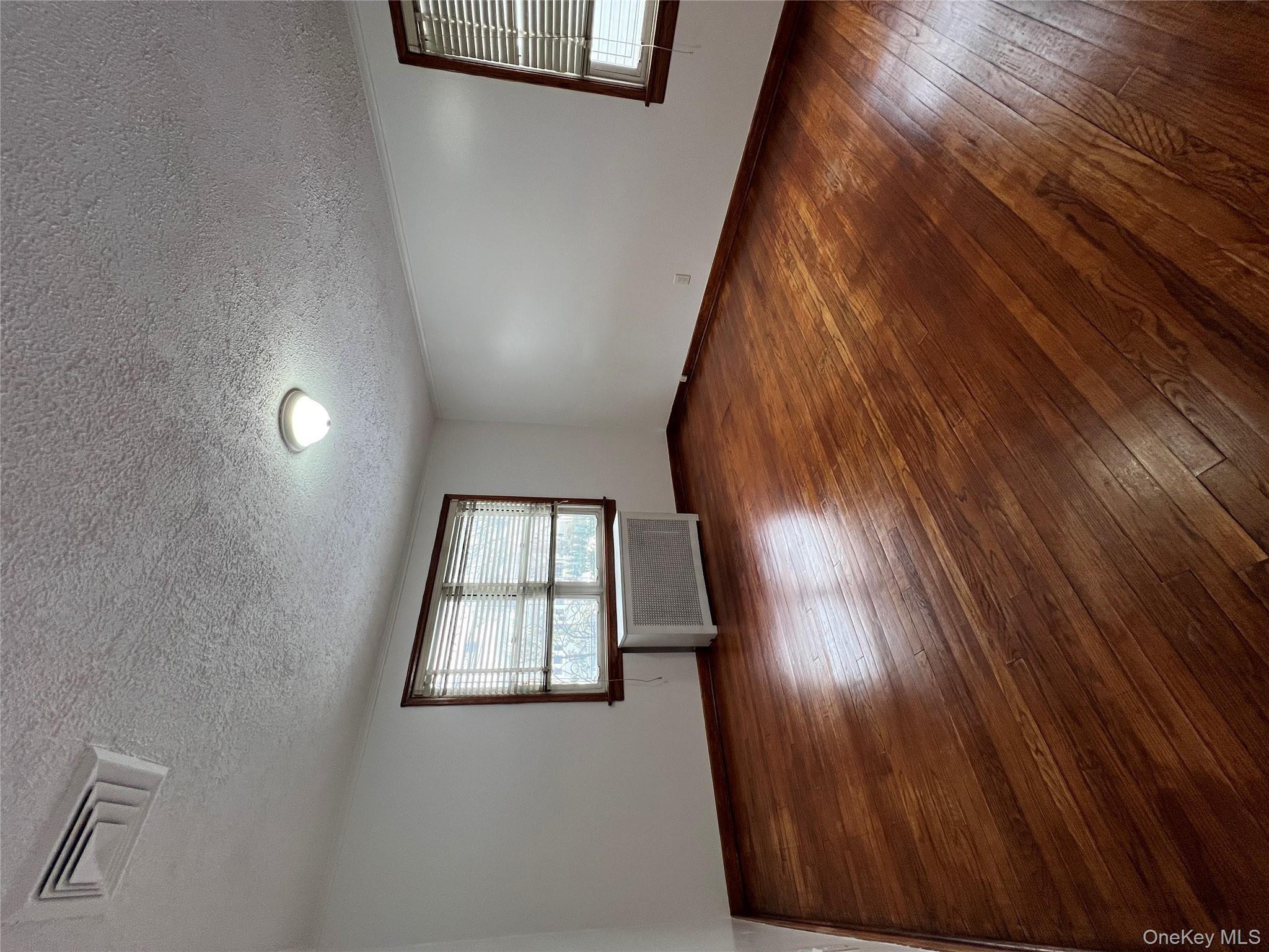 #11 photo, 92 Fir Street, Valley Stream , NY 11580